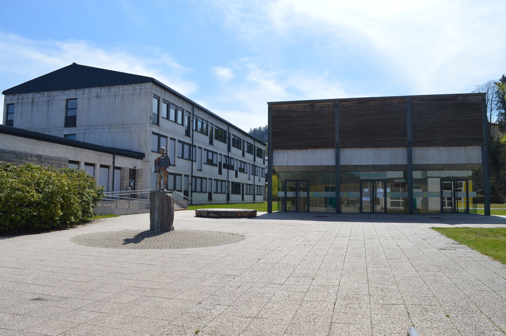 Avis sur le lycée Malraux Remiremont